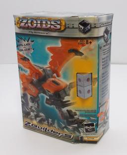 Zoids Fly Scissors Plug-N-Blox Action Figure Model Kit