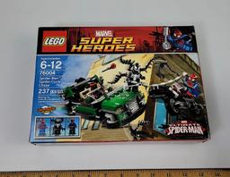 Marvel Lego 76004 Spider-Man Spider-Cycle Chase Building Block Set *May be Incomplete*