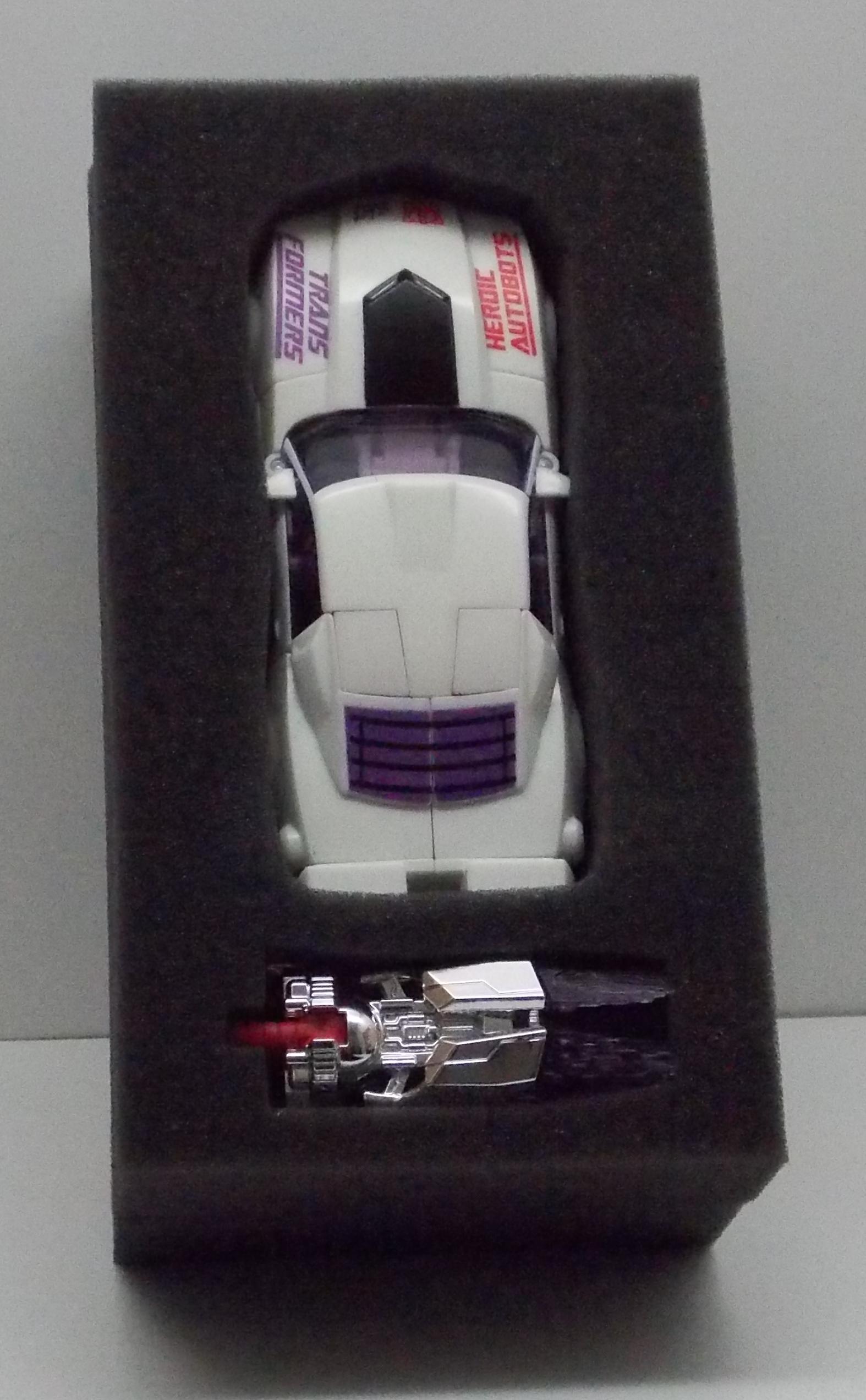 Carzap Transformers Collector's Club Exclusive Figure