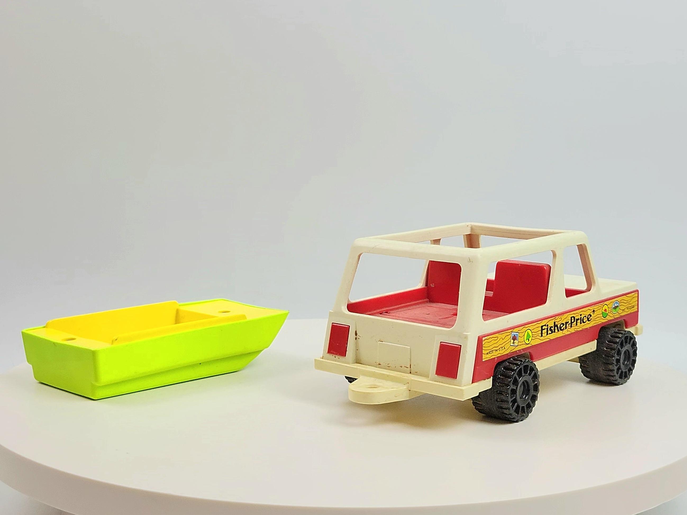 Fisher Price #992 Little People Car & Camper Vintage Toy Grouping