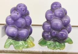Royal Bayreuth figural purple Grapes salt and pepper shakers