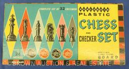 (4) Games - Sniggle!, (2) Pegity and Plastic Chess and Checker sets