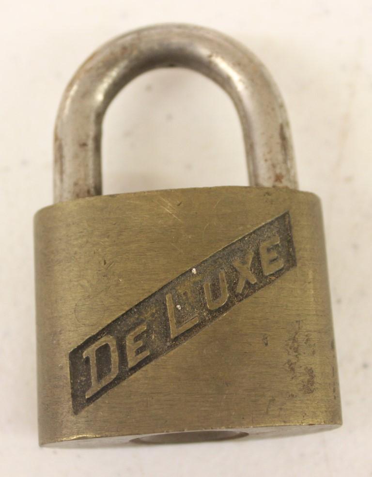 (3) old padlocks: Bond; Trubilt 5-disc cylander, De Luxe