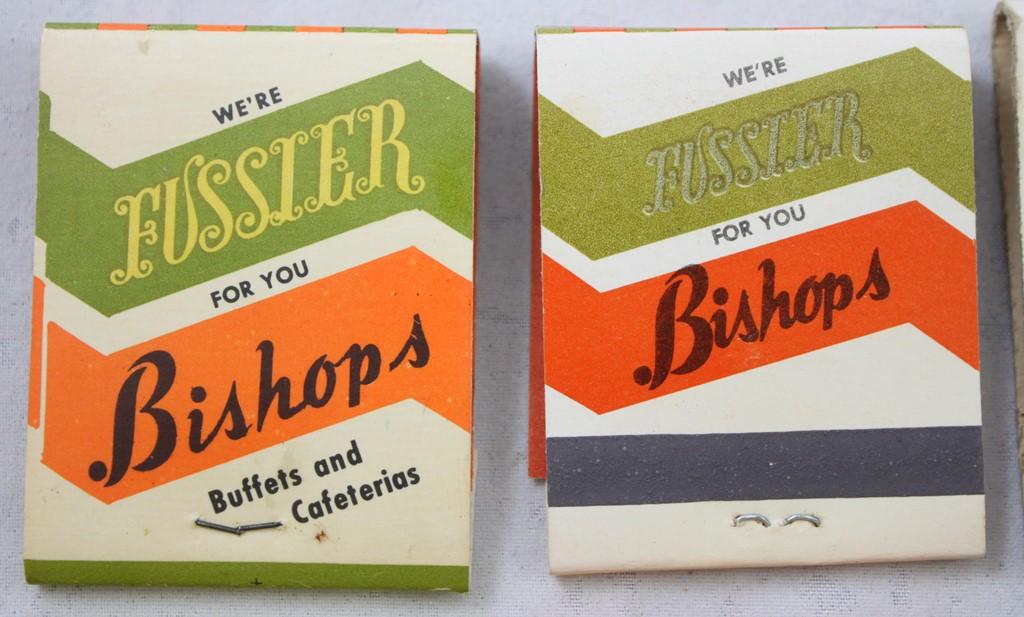 (10) old advertising matchbooks with matches: Motels; Antique Stores & more