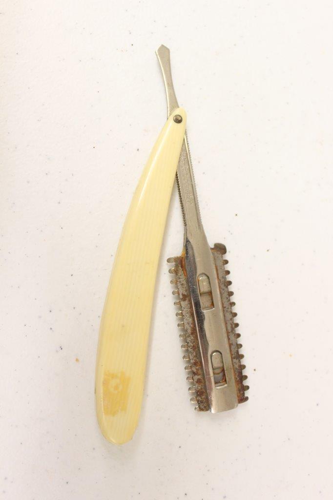 (2) Durham Duplex razors