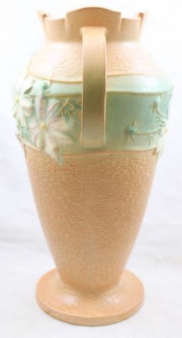 Roseville Cosmos 956-12" vase, tan (hairline on handle)