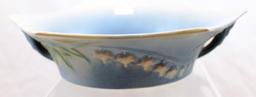 Roseville Bleeding Heart 380-8" bowl, blue