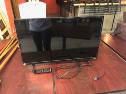 Vizio 32" flat-panel TV & remote