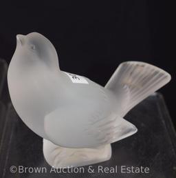 Pr. Lalique France 3.5"h frosted bird figurines, paper label