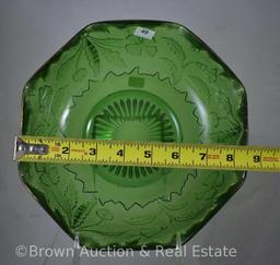 EAPG Delaware 9"d x 3"h bowl, green with gold