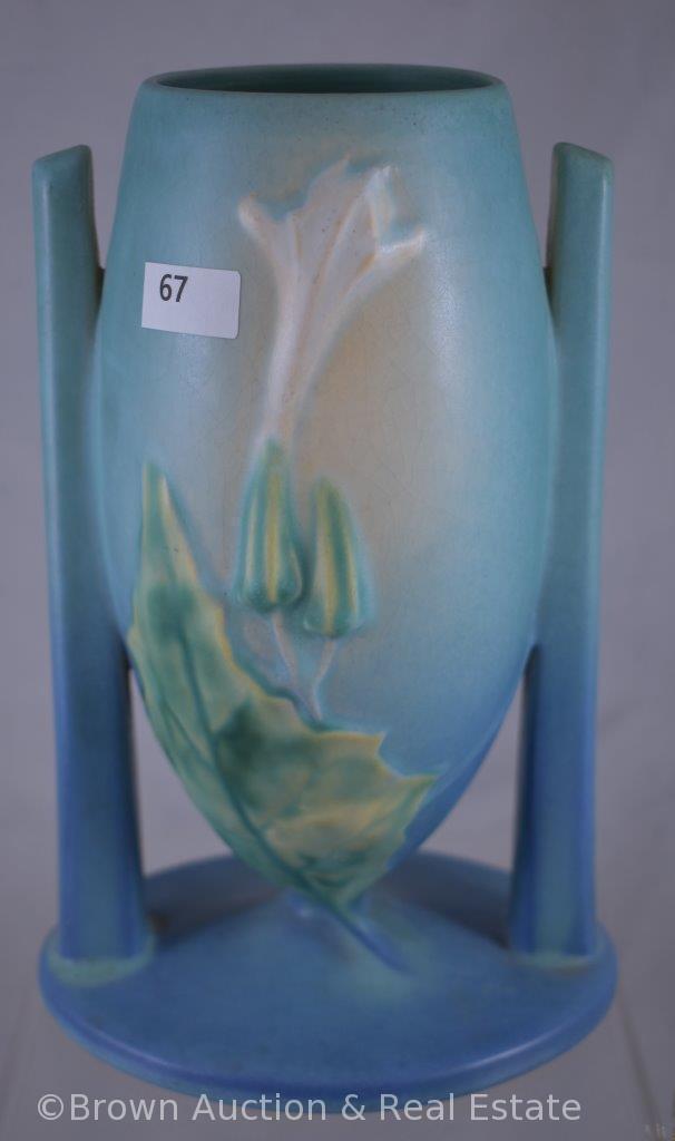 Roseville Thornapple 816-8" vase, blue