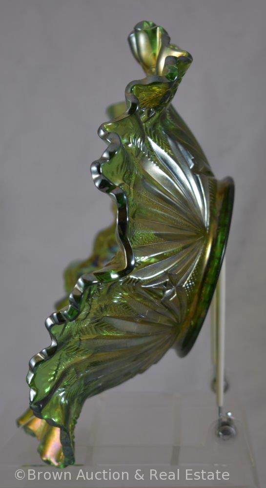 Carnival Glass Stippled Rays 9"d bowl, green
