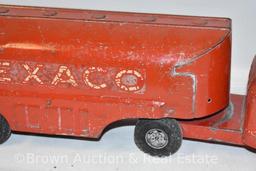 Buddy L Texaco tractor/trailer truck, 24"l