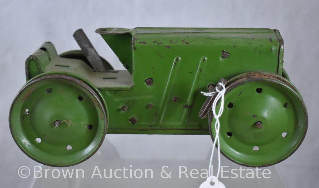 Marx pressed steel key-wind green tractor, 8"l