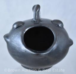 Black Mexico pottery figural fish ashtray, 6"l (minor chip on tail)