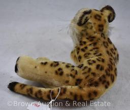 Vintage Steiff lying leopard, 10"l