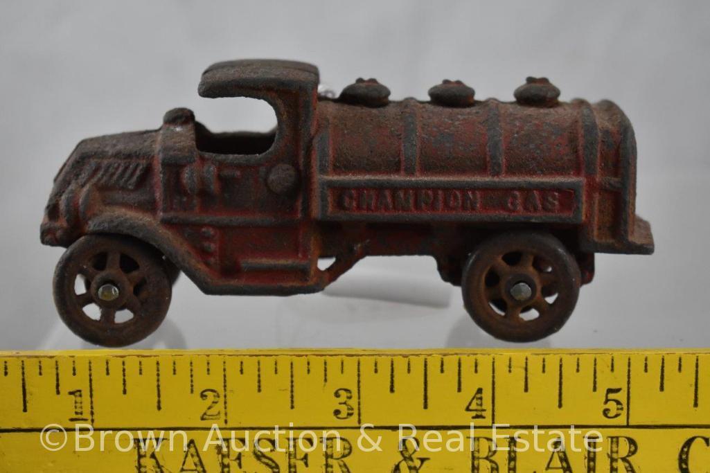 (3) Cast Iron 5"l trucks