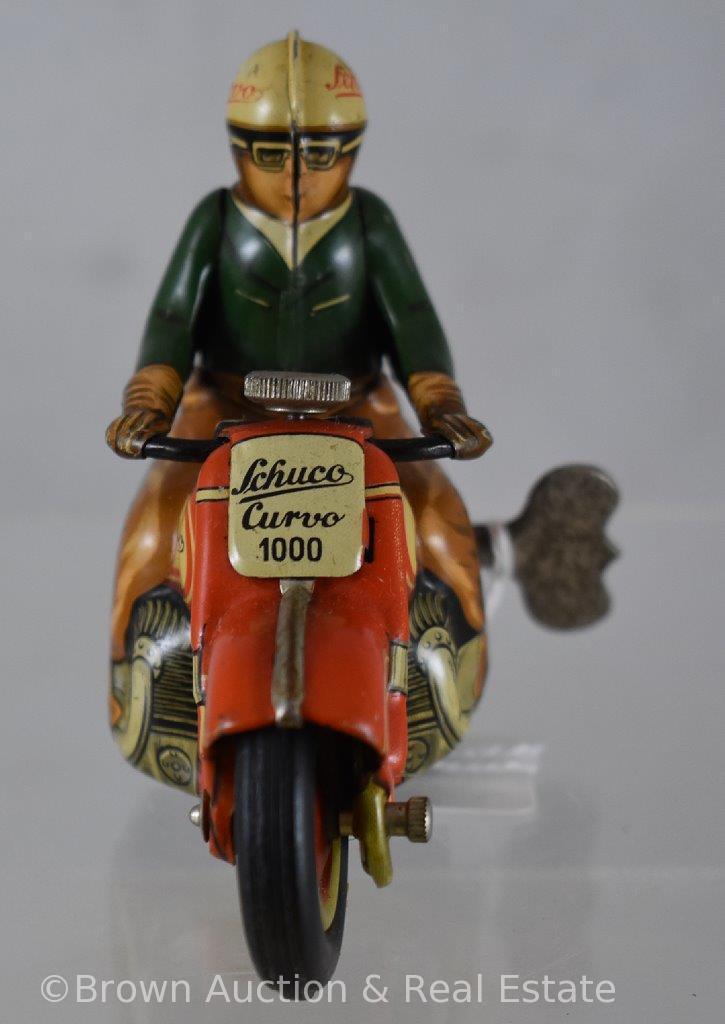 Schuco Curvo 1000 wind-up motorcyle, 5"l