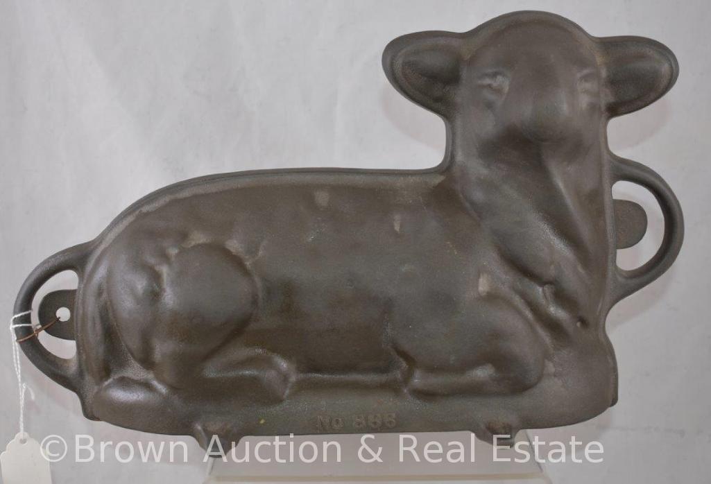 Cast Iron Griswold No. 886 Lamb cake mold