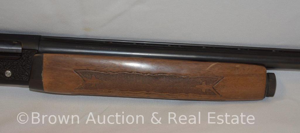 Ithica Model XL 900 12 gauge semi-auto shotgun **BUYER MUST PAY A $25 FFL TRANSFER FEE**