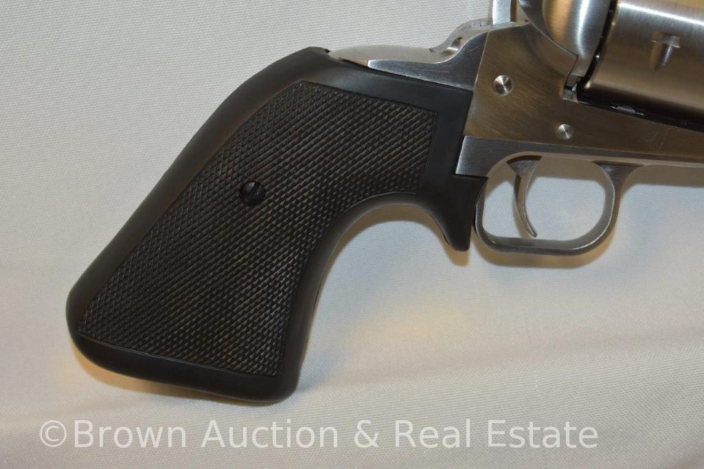 Magnum Research BFR 45/70 revolver, 7.5" barrel, stainless - likely never fired! **BUYER MUST PAY A