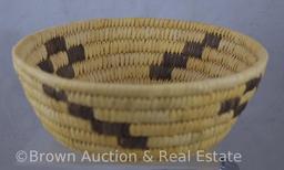 Native American 7.5"d basket