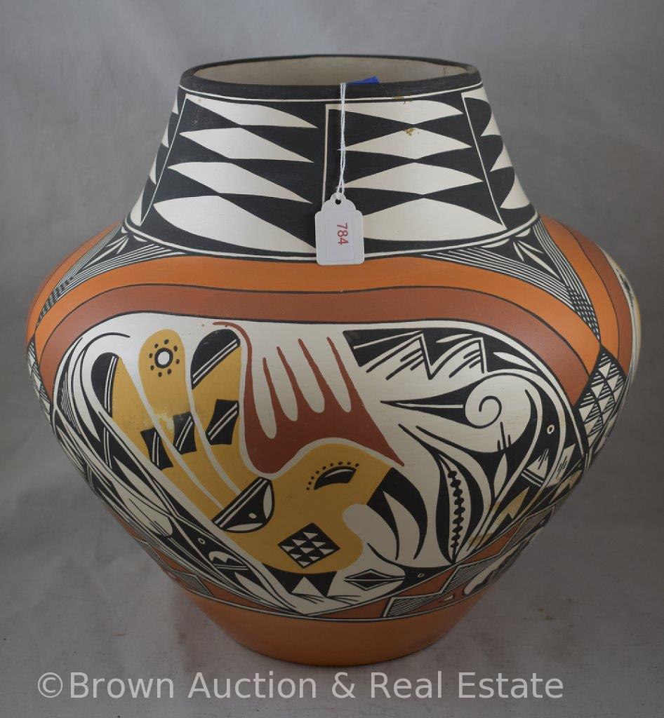 Large Native American signed Acoma pot, 13.5"h