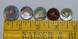 (15) Assorted swirl marbles, 2 sizes