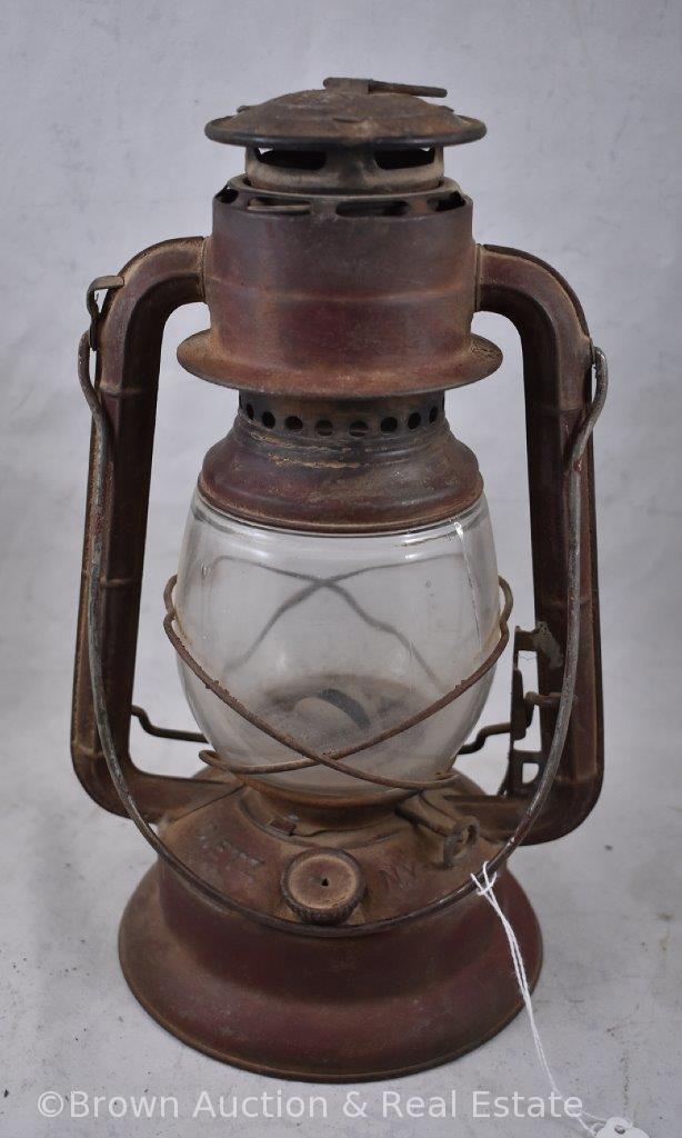 Dietz "Little Wizard" lantern