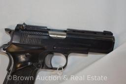 Llama .32 semi-auto pistol **BUYER MUST PAY A $25 FFL TRANSFER FEE**