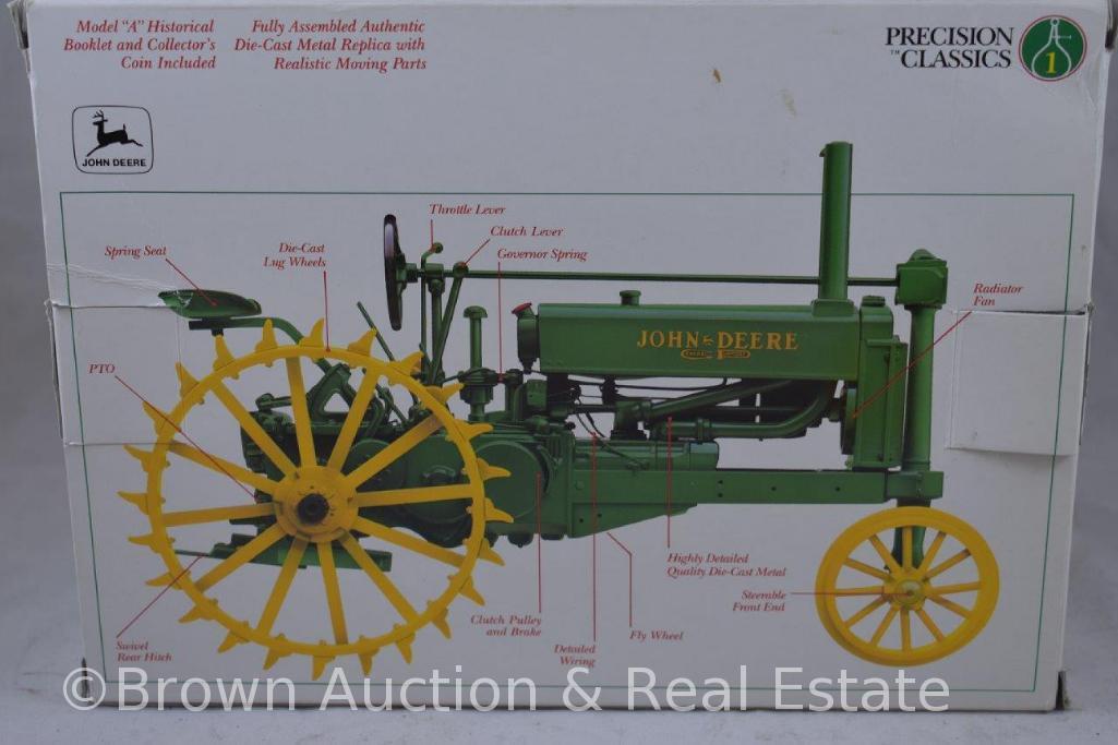 John Deere Precision Classics "The Model A Tractor", 1/16 Scale, mib