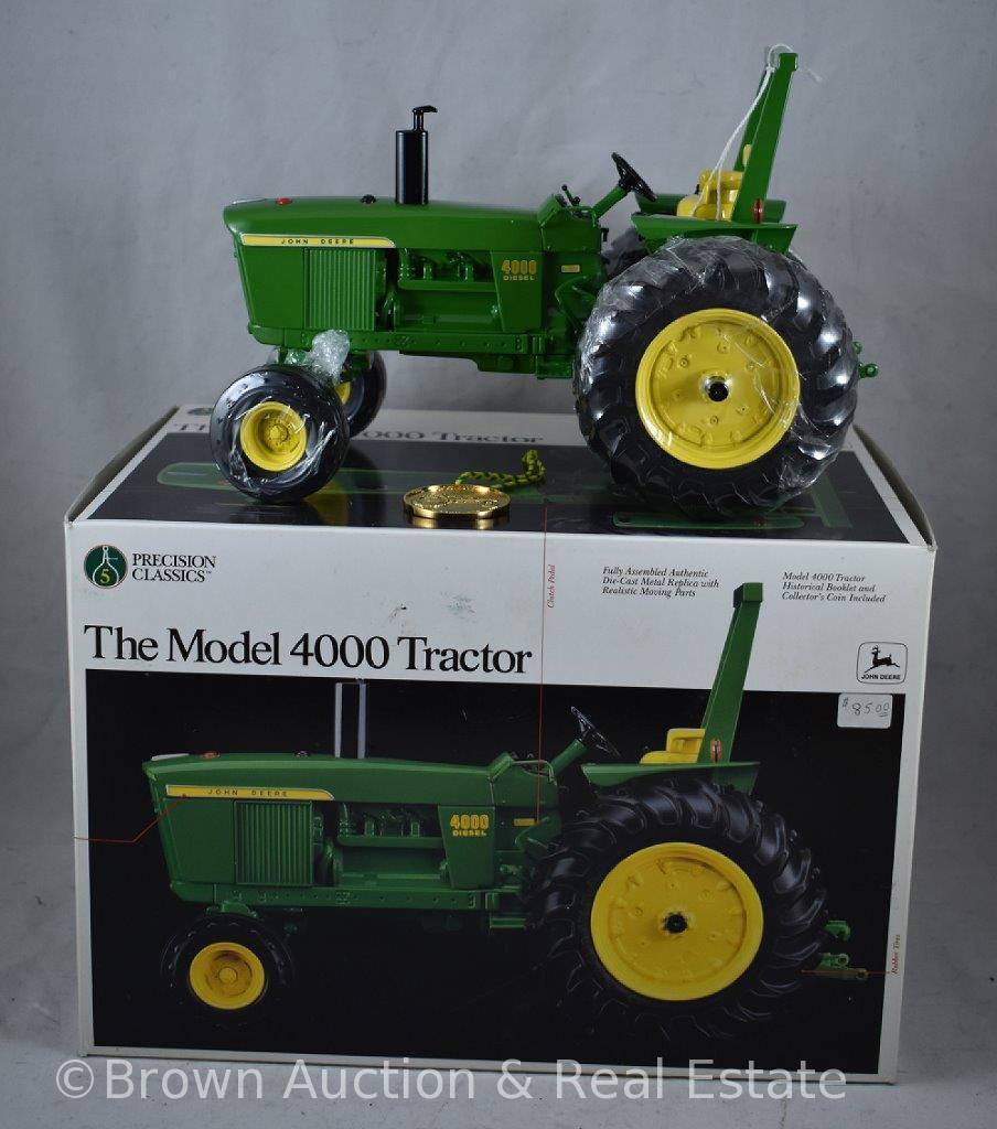 John Deere Precision Classics "The Model 4000 Tractor", 1/16 Scale, mib