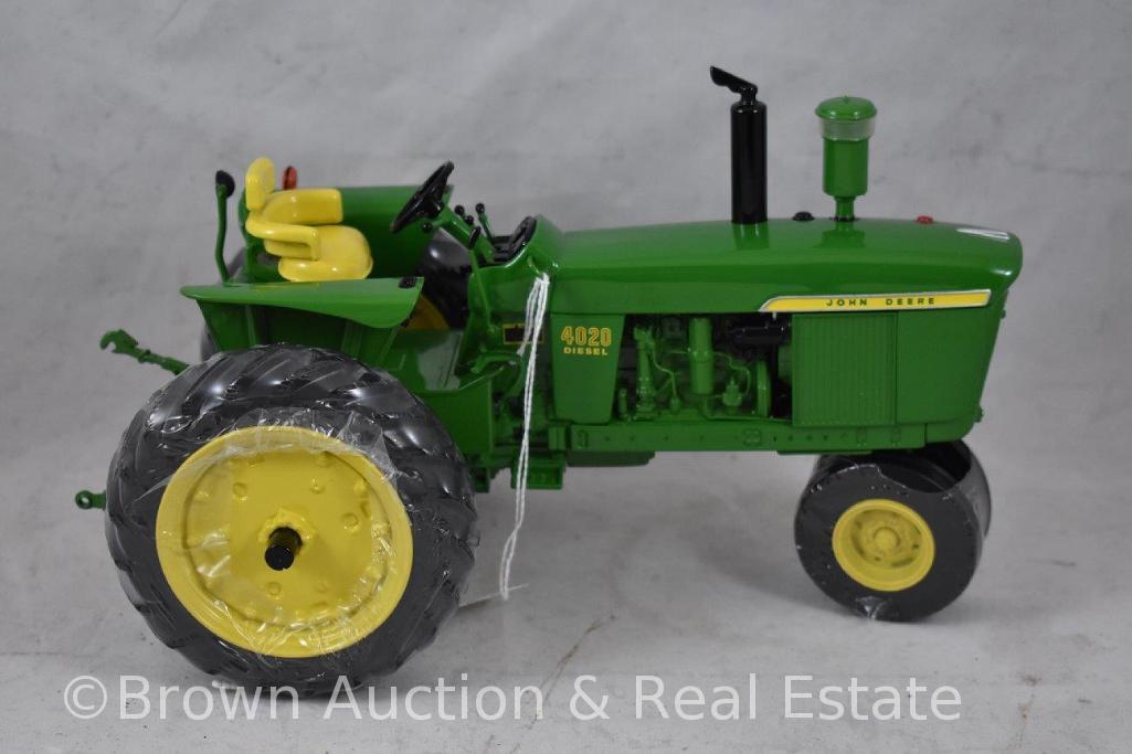 John Deere Precision Classics "The Model 4020 Diesel Tractor", 1/16 Scale, mib