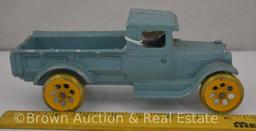 Mrkd. Arcade Cast Iron Model T wrecker truck