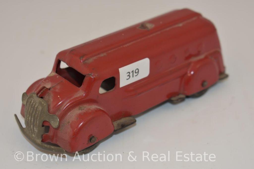 Wyandotte Toy pressed steel 6"l red ambulance