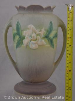 Roseville Gardenia 686-10" vase, gray