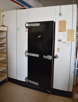 United 8' X 10' Walk-in Cooler