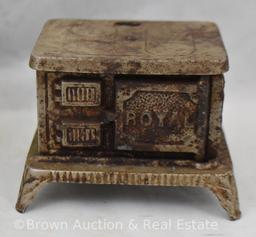 (3) Miniature toy stoves - Royal and Williams