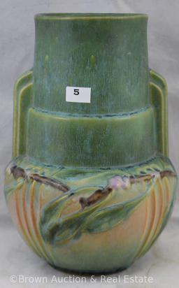 Roseville Laurel 674-9" vase, green