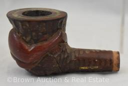 Pipe with lady leg stem; extra hand carved bowl/top of naked lady