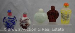(5) Small Chinese snuff bottles, most are carved