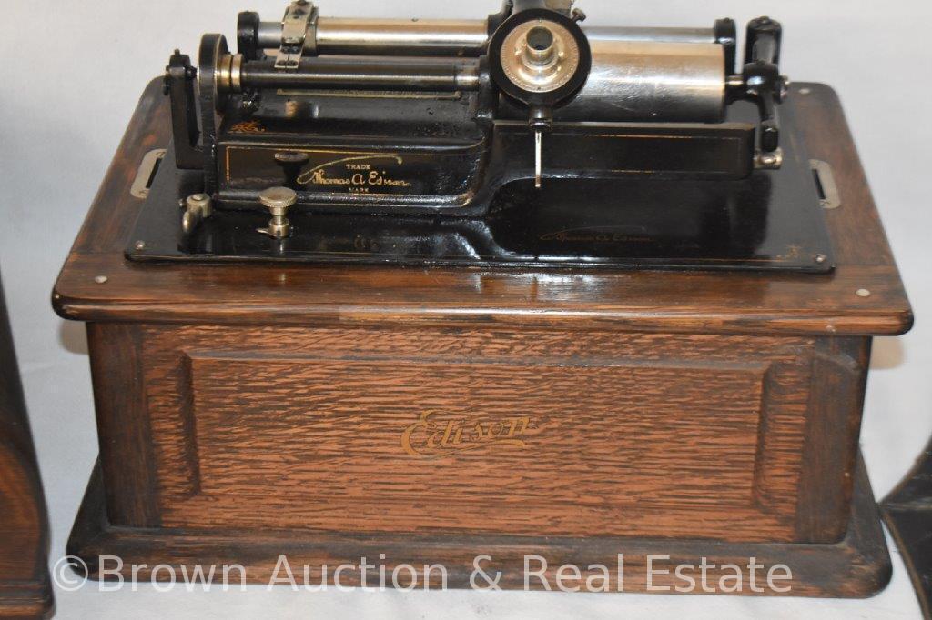 Edison cylinder phonograph