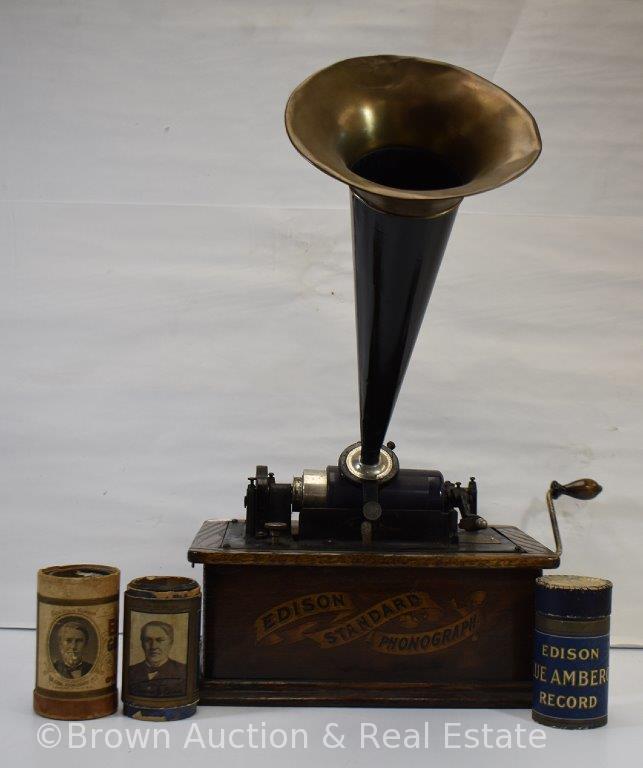 Edison Standard cylinder phonograph with 3 cylinders