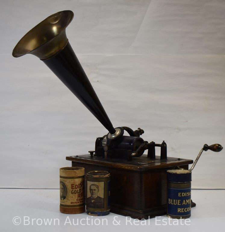 Edison Standard cylinder phonograph with 3 cylinders