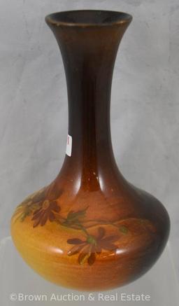 Mrkd. Lonhunda #268 7" bud vase