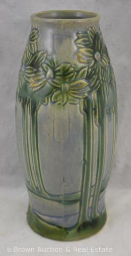 Roseville Vista 12" vase