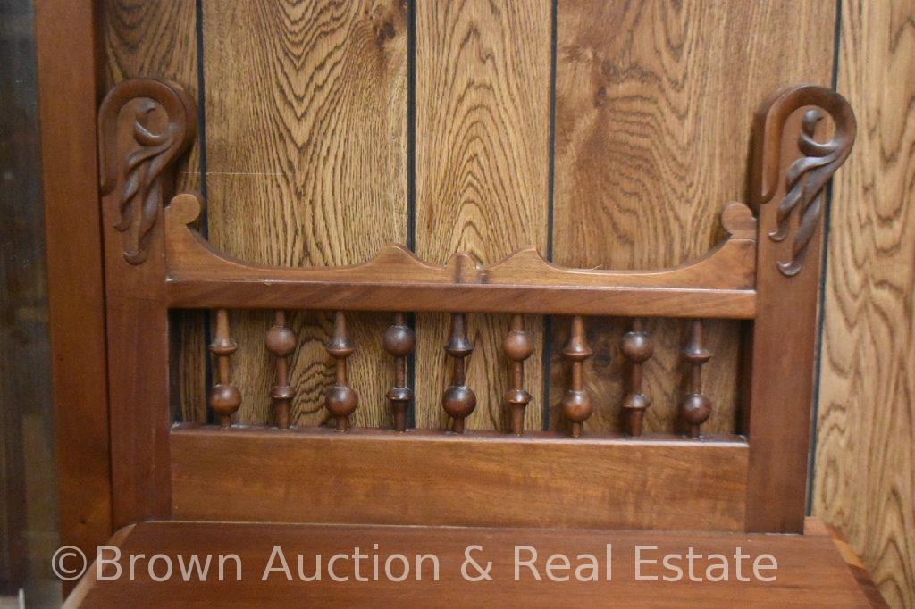 Victorian Princess dresser, 1 drawer with long swing mirror on left side and smaller drawers on