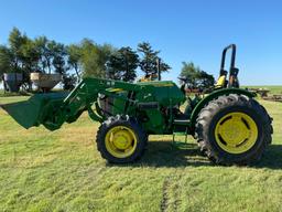 John Deere 5095e Tractor