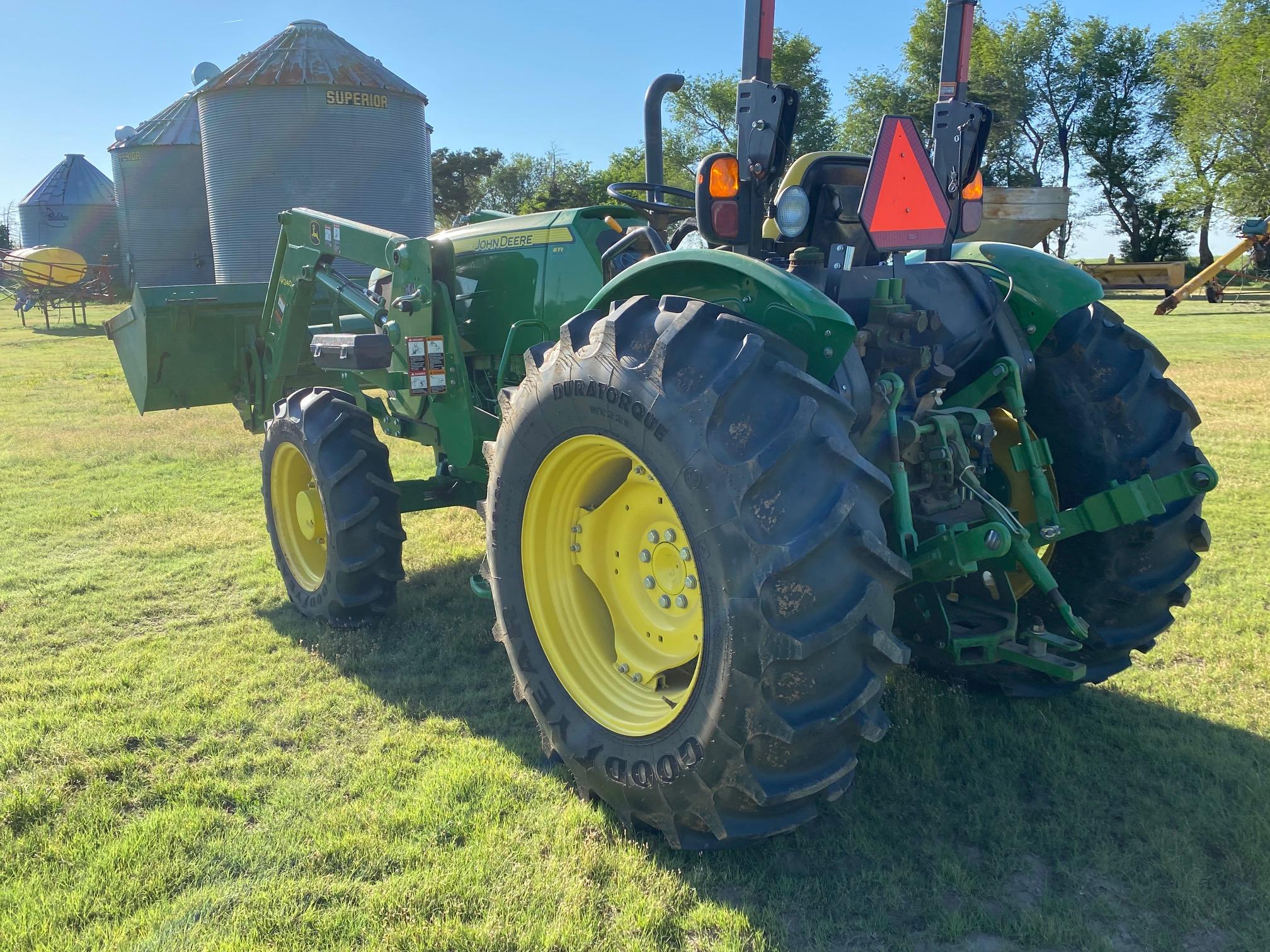 John Deere 5095e Tractor