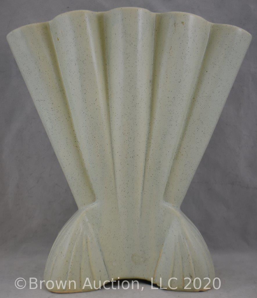 Brush #721 12" fan vase, pale green